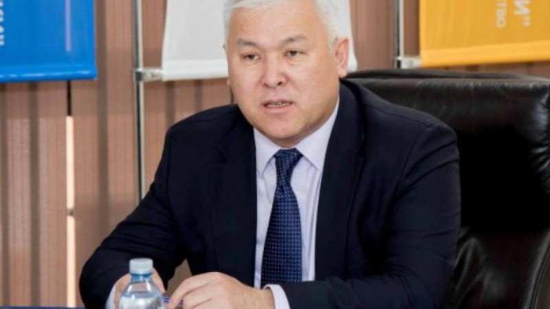 Министрлік арнайы тікұшақтарды Ресейге жалға берген  - Мұрат Әбенов