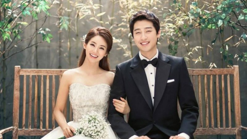 "Міндетті түрде пәк болсын!". Жұрт күйеу жігіттің әйеліне қойған талабын күлкіге айналдырды