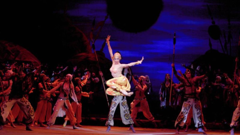 Сібір театры алғаш рет Қазақстанда өнер көрсетпек