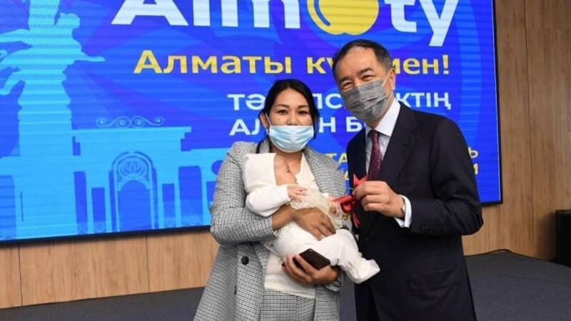 Алматының екі миллионыншы тұрғыны баспаналы болды