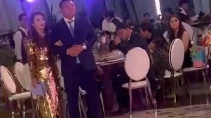 30 млн-ның тойы: Нұр-Сұлтан қалалық ІІД қызметкері баласының тойын дүркіретіп жасады