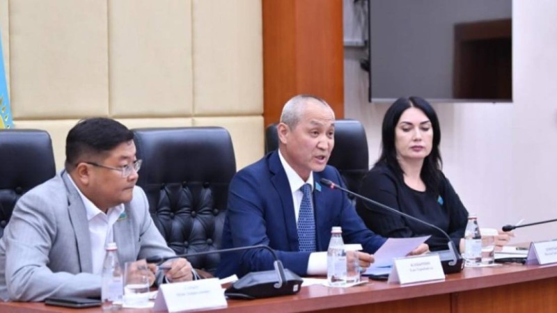 «Жаңа Қазақстан» депутаттар тобы астананың бұрынғы атауын қайтаруды ұсынды