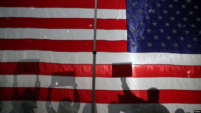 Ресей сайлауға түсетін Трампқа көмектесуге тырысып жатыр