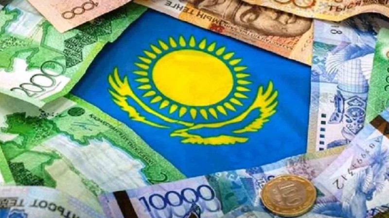 Ұлттық қордың бір бөлігі 18-ге толмаған қазақстандықтардың жеке шоттарына аударылады