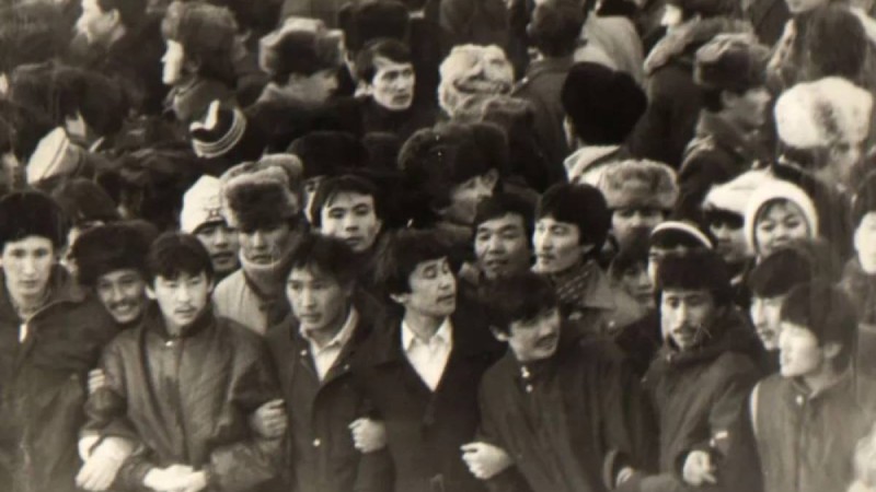 "Халықты Назарбев атқызды": Уәлихан Қайсаров Жаңаөзен оқиғасы жайлы