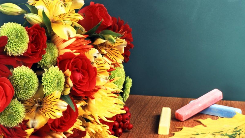 Ұстаздар күніне құттықтау - өлең тақпақ