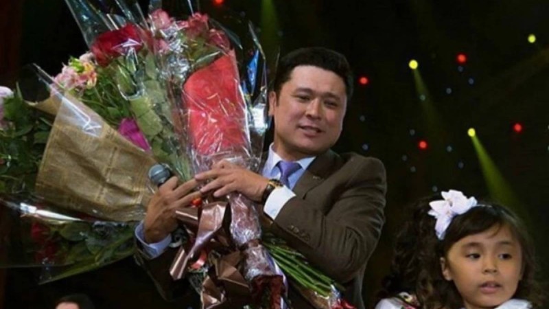 "8 ай іздедік": Актер Жанатбек Бәйтеков "Музарт" тобының құрылу тарихын айтып берді