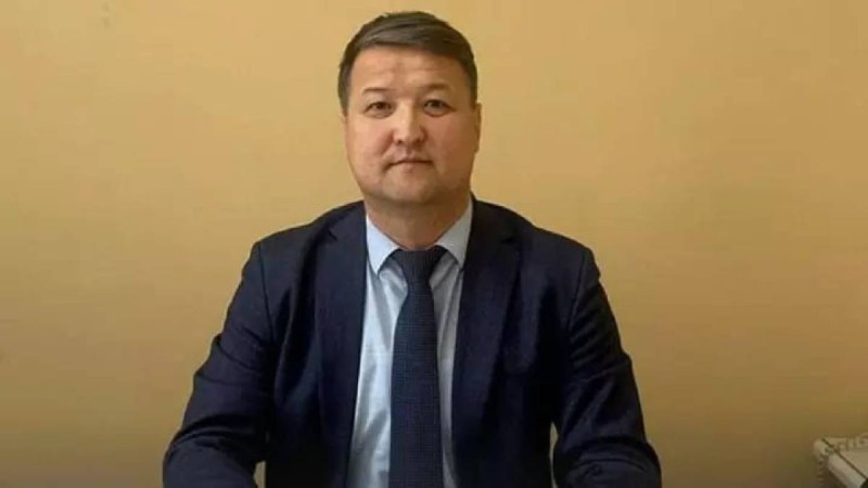 Шыршаны безендіру кезінде мұғалімнің ісі: Семей әкімінің орынбасары іс бойынша күдікті болды