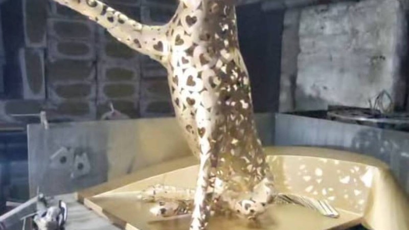 Атырауда су тасқыны кезінде көмектескен итке есткерткіш орнатылды