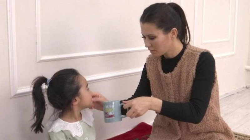 "Іріңдеп, шіріп жатты" - Қызылордада 5 жасар қыз тісін жұлдырамын деп мүгедек болып қалды