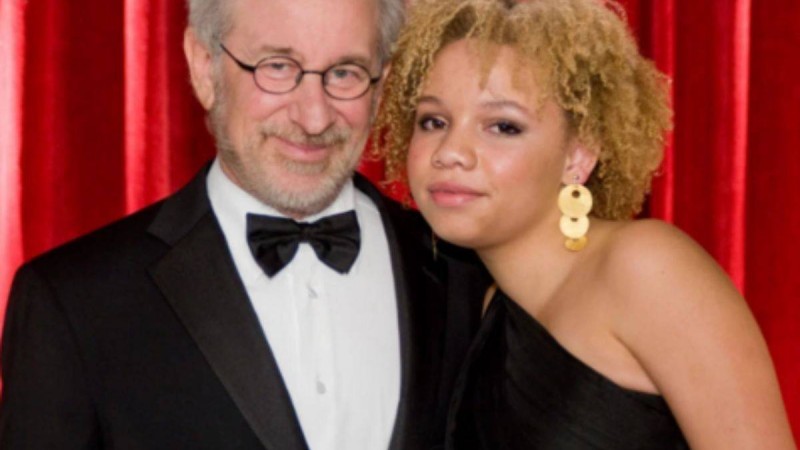 Әкем қарсы емес: Спилбергтің қызы порно жұлдыз болуды шешті - Қазақстан жаңалықтары