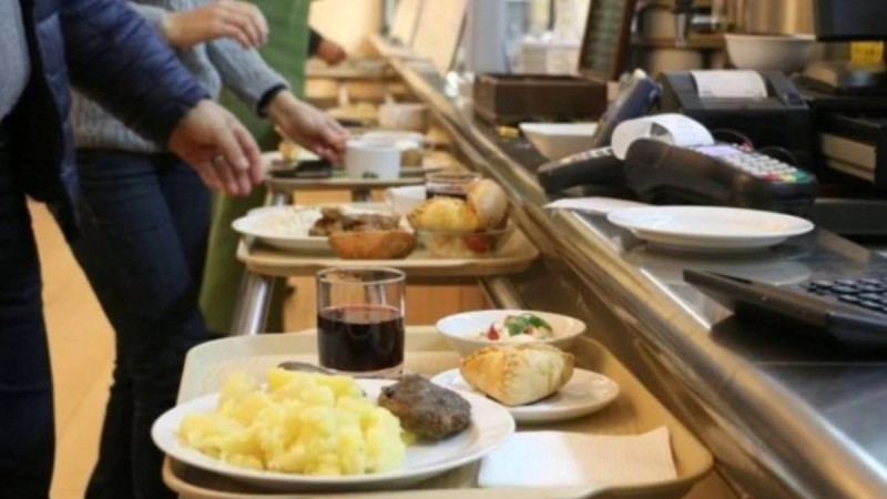 Мектеп мен балабақшалардағы тамақтың сапасыз болуына жемқорлық себепші – Депутат