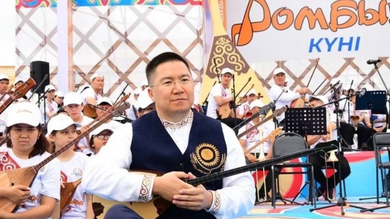 Болат Мажағұловтың 10 жыл бойы жасырған некесіз балалары мен тоқалына қатысты дау