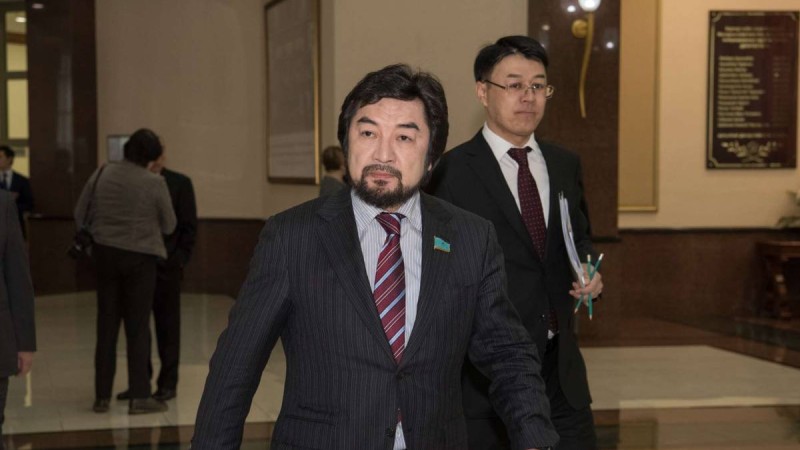 Дінтанушы "жұртты кәпір, малғұн" дегені үшін Бекболаттың үстінен арыз түсірді