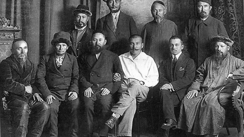 Нұр-Сұлтан тұрғыны "Мұстафа Шоқай шошқа, Ахмет Байтұрсынов сатқын" деген әйелді сотқа бермек