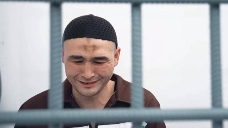 "Мен адастым": Өмір бойына сотталған террорист Руслан Күлекбаев жасаған ісіне өкінетінін айтып, көз жасына ерік берді