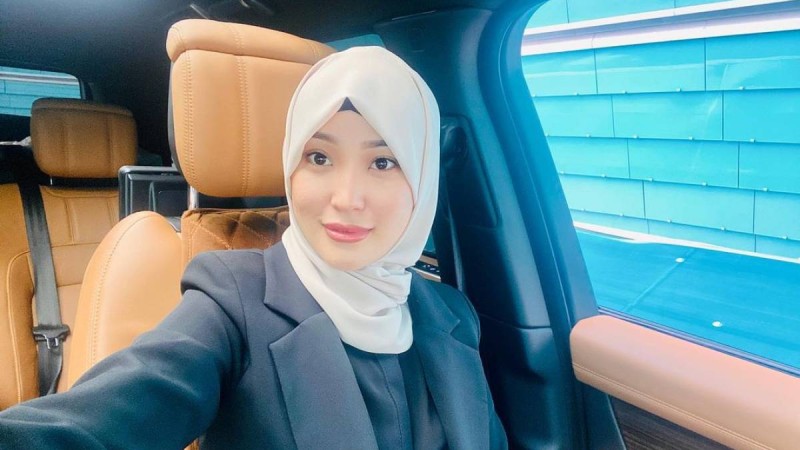 "Күйеуім рұқсат берсе". Мөлдір Әуелбекова депутат болуға ниетті