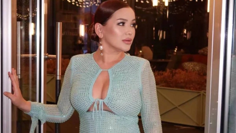 "Мені қаралап, жала жапты": Әнші Мақпал Исабекова жақындарының сатқындығына ұшырағанын айтты