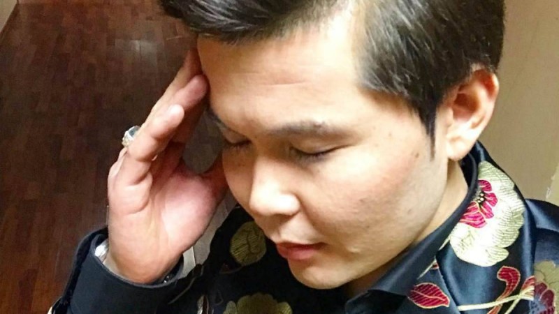 Полиция карантин талабын бұзғаны үшін Ернар Айдарды қолға түсірді - Қазақстан жаңалықтары