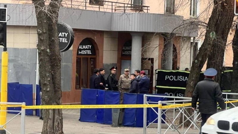 Алматыда хостел өртеніп, 13 адам қаза тапты