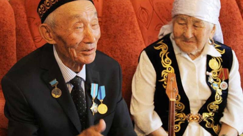 1 қазан қарттар күніне арналған тәрбие сағаты, қарттарым асыл қазынам