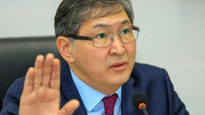 Қазақстаннан кеткен экс-министр Ерлан Сағадиевтің Швейцарияда жүрген суреті тарады (фото)