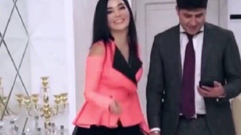 Қол ұстасқан Әбдіжаппар Әлқожа мен Әйкерім Қалаубаева көпшілікті ойландырып қойды