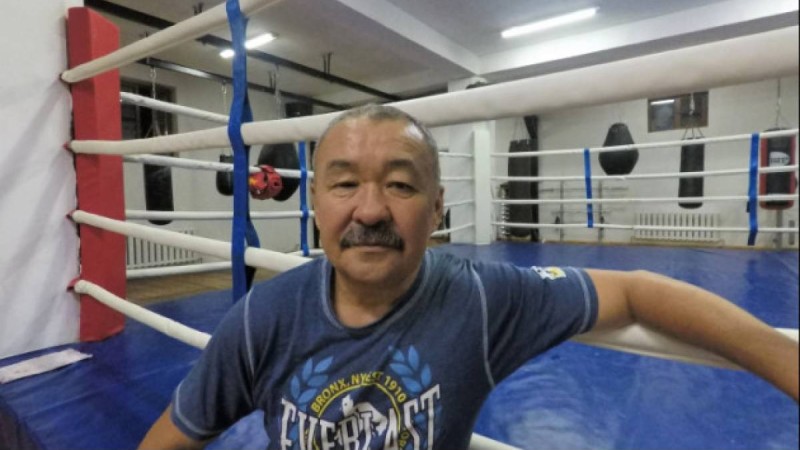 "Уақыты келді". Тұрсынғали Еділов жеңілмеген қазақ боксшысы мен "Канело" арасындағы айқас жайлы