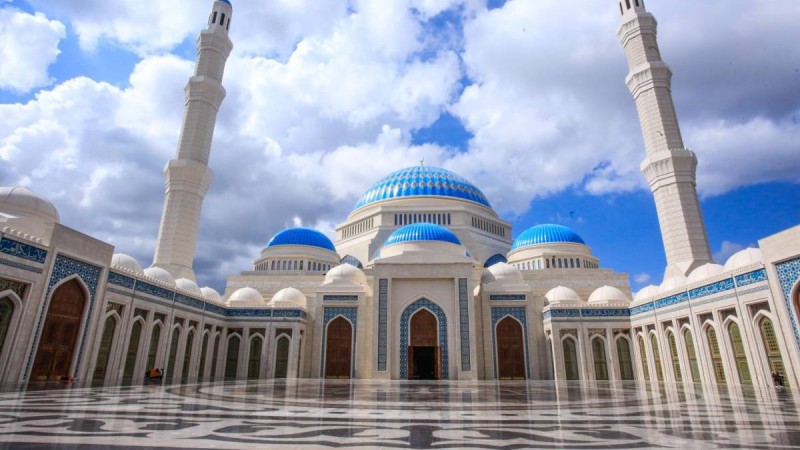 Бұл мешіттің қаражатына 57 мектеп салуға болар еді…