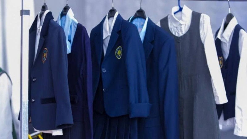Мектеп формасы: Қаптатып мешіт сала бергенше, киім тігетін зауыт салайық - Оңғар ҚАБДЕН