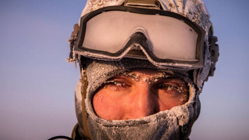 Полюсте адамдар қалай өмір сүреді