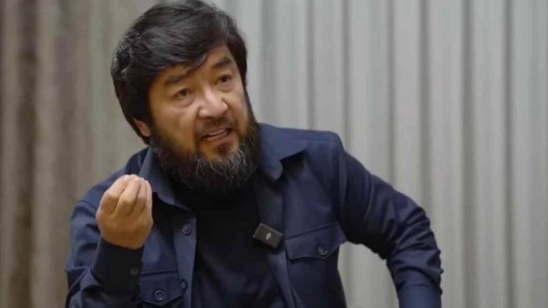 "Сақалын, балағын, жүрегін қабыл қылсын": Бекболат Тілеухан салафизм ағымы туралы сөз қозғады