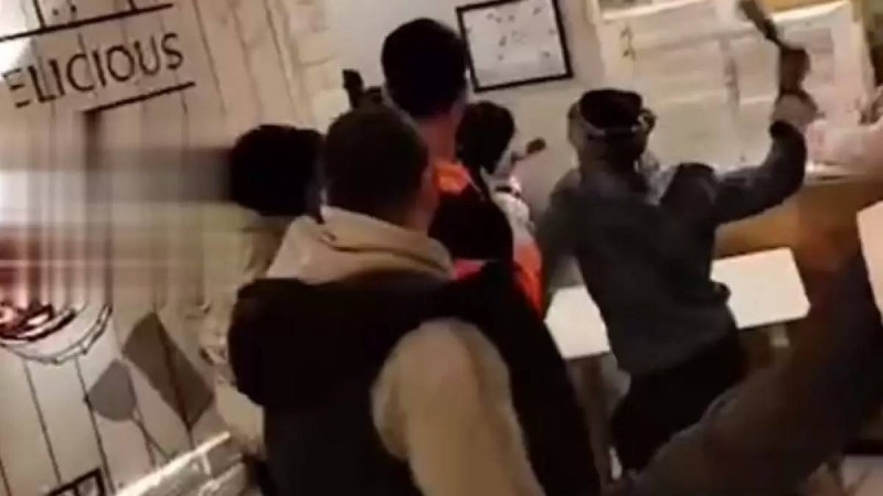 Алматыда жаппай төбелескен Үндістан студенттері еліне қайтарылады