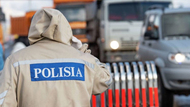 СҚО-да карантинде кедергісіз жүру үшін полицей 1 миллион 300 мың пара алған