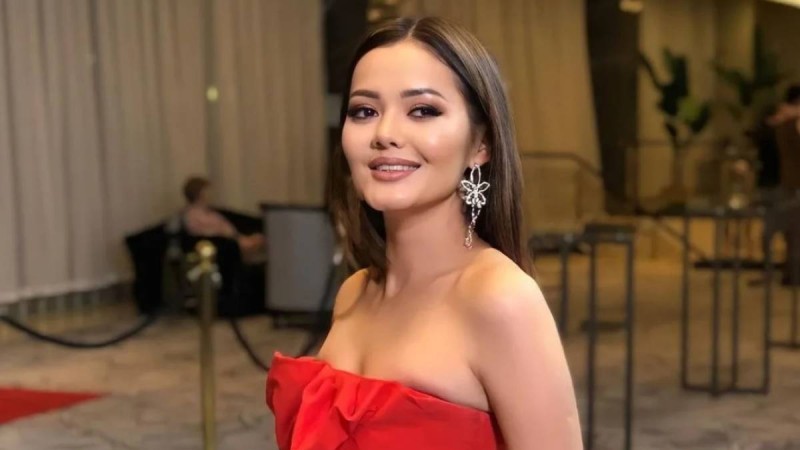 “Иіскеп көру керек” - Диана Қырықбай тағы бір әдіспен бөлісті