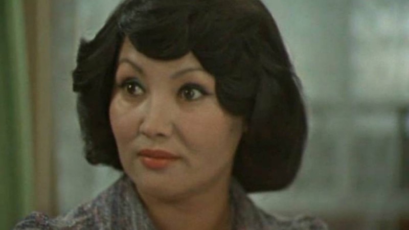 "Мен осы еркек болып туылуым керек еді": Рая Мұхамедиярованың замандастары актрисаның бірбеткей мінезі мен бірегей тұлғасы туралы - Қазақстан жаңалықтары