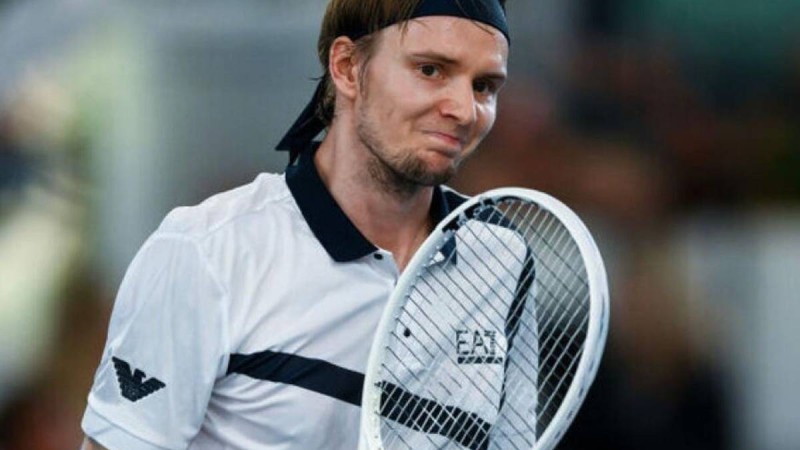 "Нағыз екіжүзді": Танымал журналист теннисші Александр Бублик туралы күтпеген мәлімдеме жасады