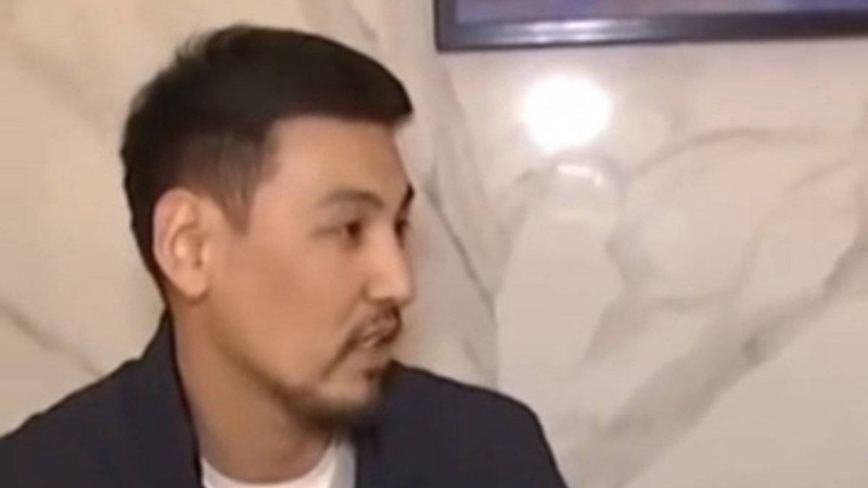 «Не үшін беруім керек?»: Қайырымдылық қордың басшысы баланың еміне ақша бермейтінін айтты (ВИДЕО)