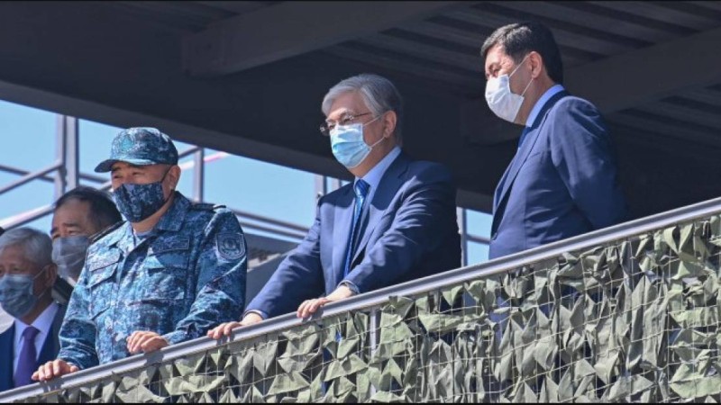 Жоғарғы бас Қолбасшы әскерилер ортасына барып, Ауғанстаннан төнетін қауіп барын айтты