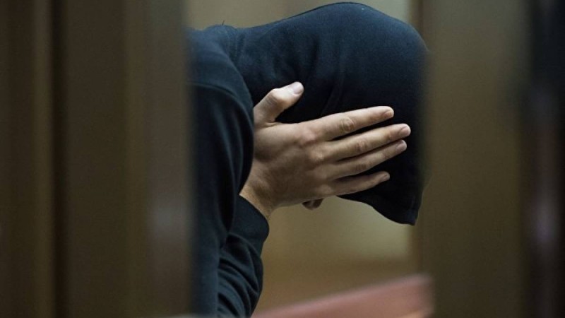 Қорықшыны өлтірген браконьер сотта жылап жіберді – видео