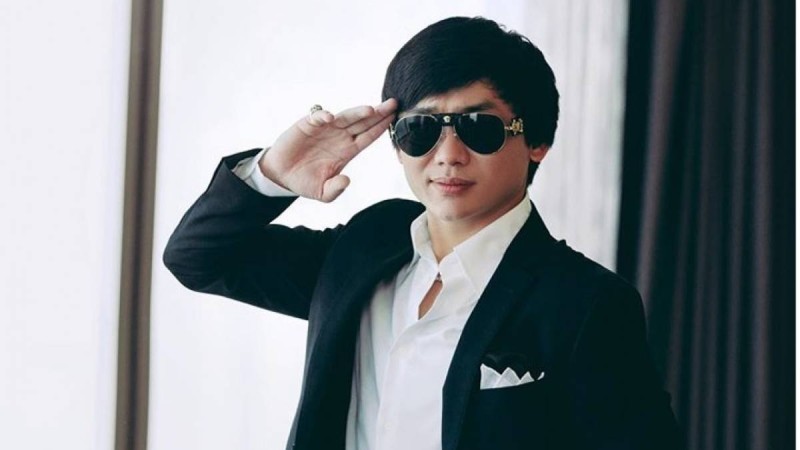 Тергеу жүріп жатыр: Қайрат Нұртас күзетшінің мұрнын сындырды деген күдікке ілінді