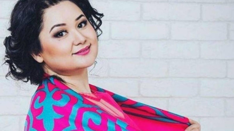 Роза Әлқожа жаңа түскен келінін ерекша қарсы алды