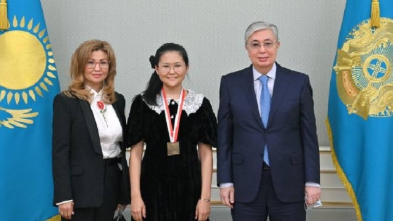 Президент Бибісара Асаубаеваны Азияның үздік шахматшысы атануымен құттықтады