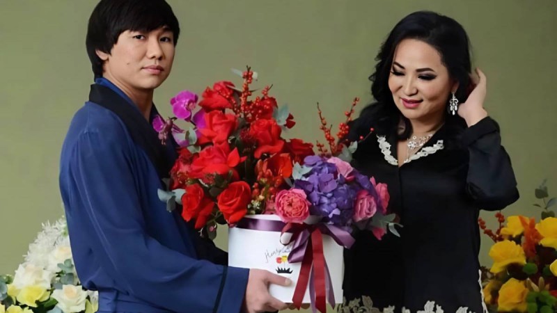 Гүлзира Айдарбекова ұлы Қайрат Нұртастың халықты қалай қуантатынын айтты