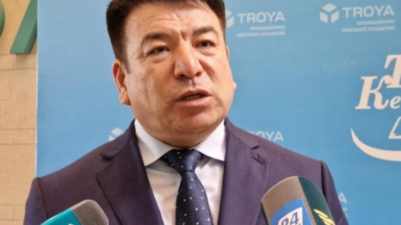 Бір топ мұғалім Ғани Бейсембаевтың отставкаға кетуін талап етті