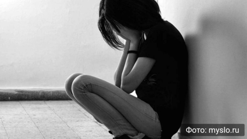 15 жастағы қыз әкесінен жүкті болып қалған