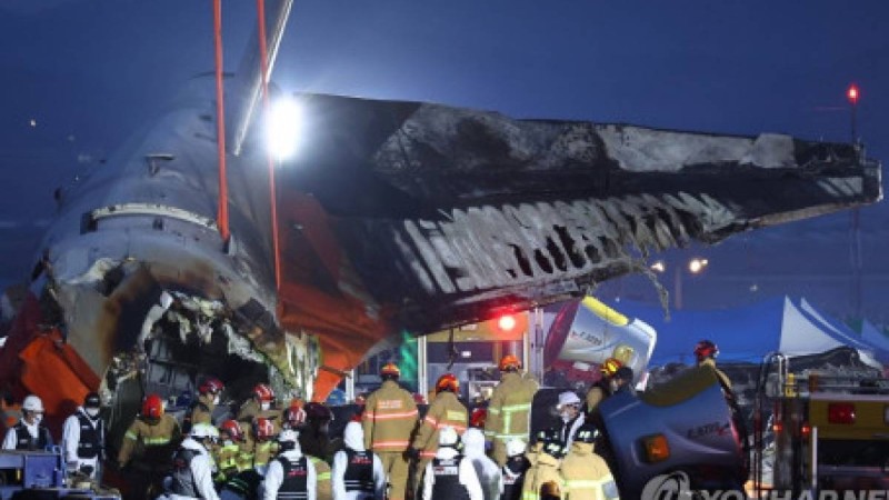 Оңтүстік Кореядағы ұшақ апаты: қаза тапқандар саны 176-ға жетті