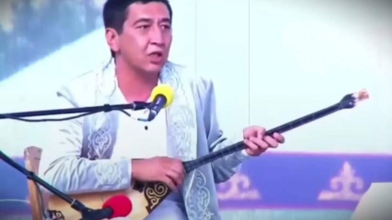 «Ол кезде билік халықты сатты». Ринат Заитов қаңтар қырғыны жайлы шындықты жайып салды