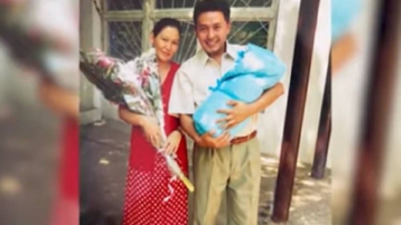 Рахман Омар: Марқұм әйелім өмірімде ақ болып қала береді. Жалғыз қалғанда кінәмді сезінемін