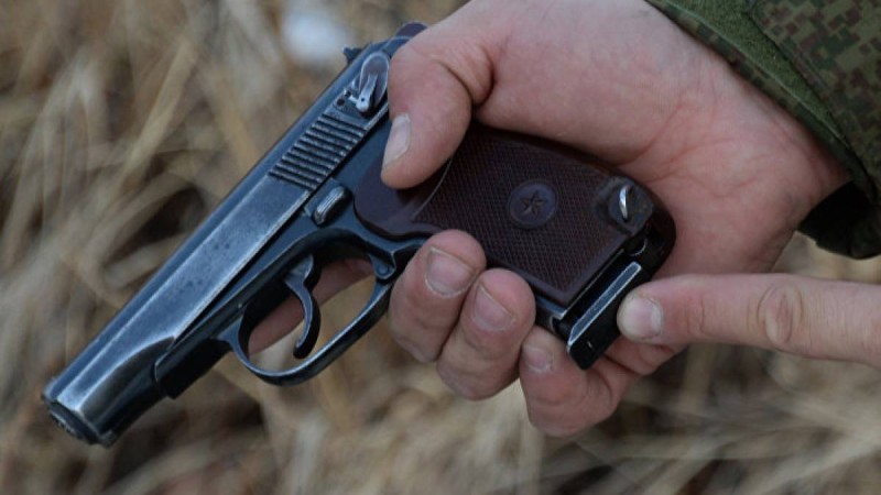 Көкшетауда қаруланған ер адам ұсталды